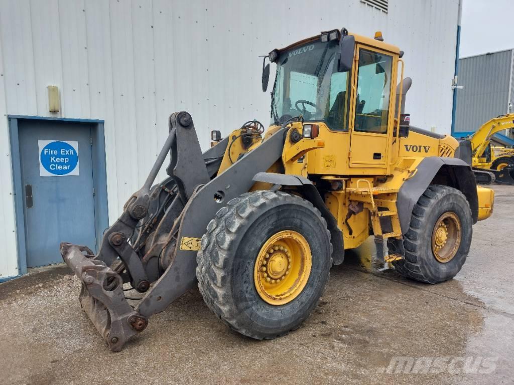 Volvo L90E ホイールローダー・タイヤショベル