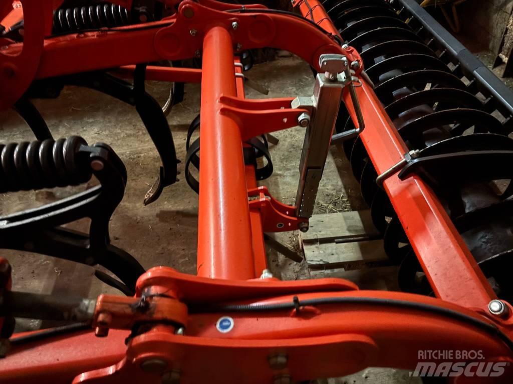 Kuhn Cultimer L 350 ハロー