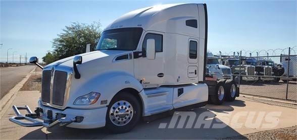 Kenworth T680 中古トラクターヘッド | トレーラーヘッド