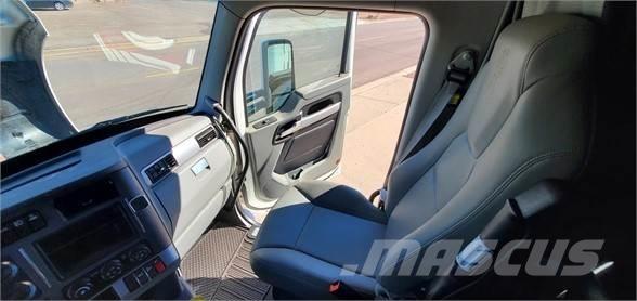 Kenworth T680 中古トラクターヘッド | トレーラーヘッド