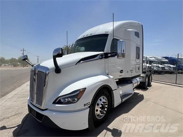 Kenworth T680 中古トラクターヘッド | トレーラーヘッド