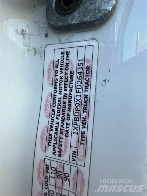 Peterbilt 579 中古トラクターヘッド | トレーラーヘッド