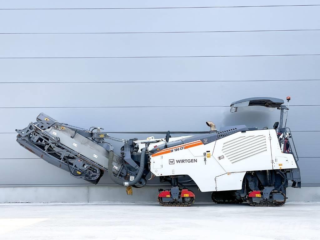 Wirtgen W 100 CFI アスファルトコールドミリングマシーン