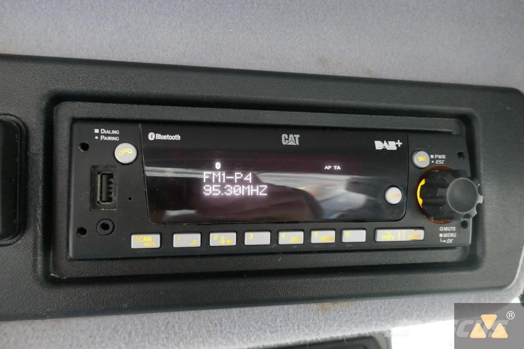 CAT 972M ホイールローダー・タイヤショベル