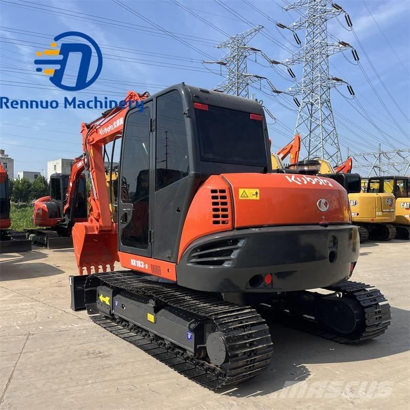 Kubota KX183 ミニ油圧ショベル 7t以下（ミニユンボ・ミニディガー）