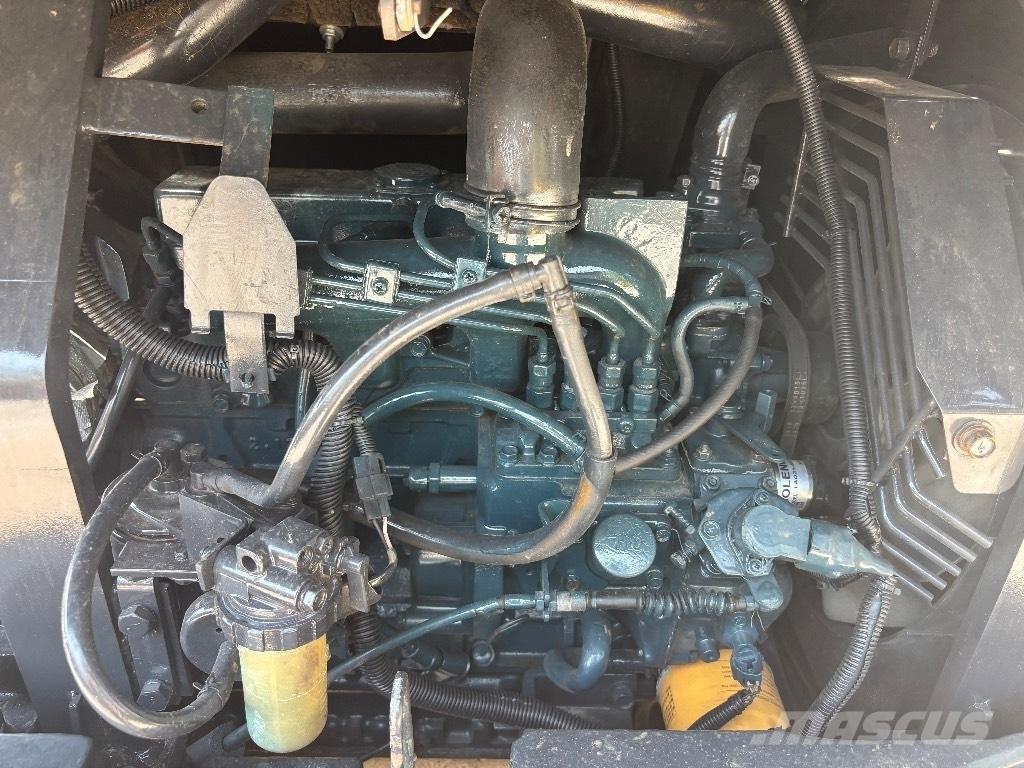 Kubota U 55 ミニ油圧ショベル 7t以下（ミニユンボ・ミニディガー）