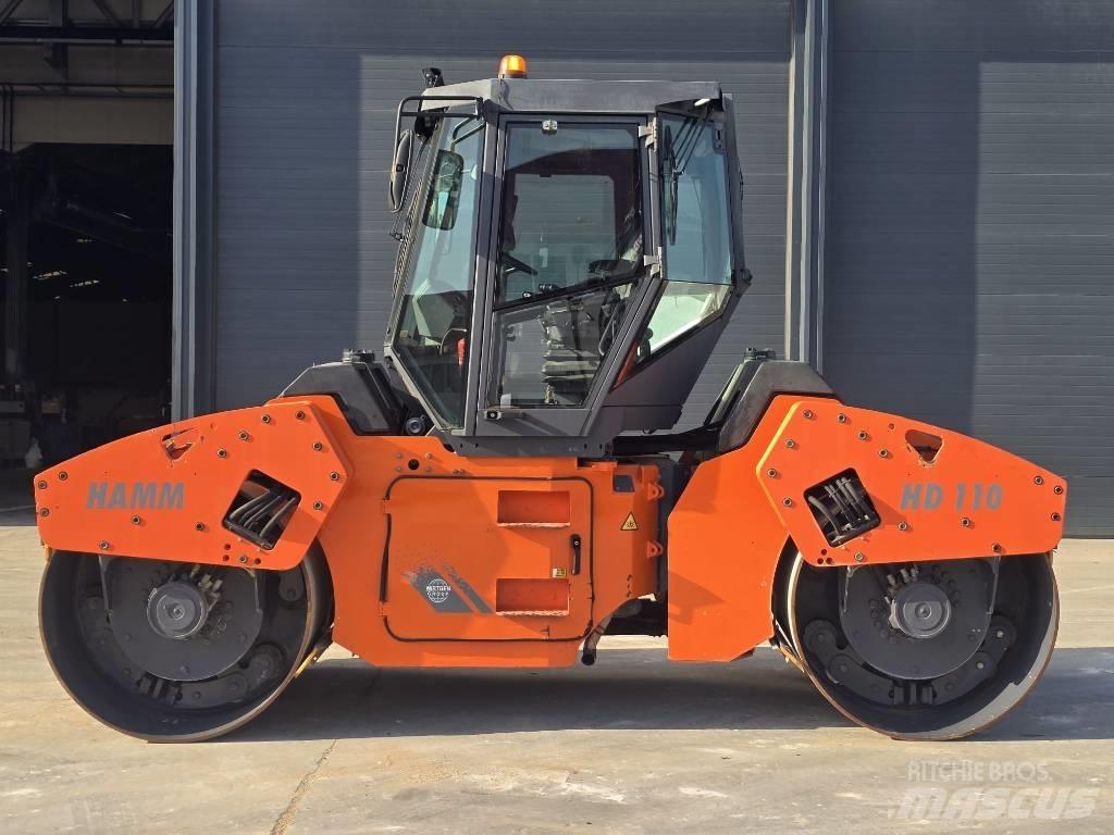 Hamm HD 110 タンデムローラ