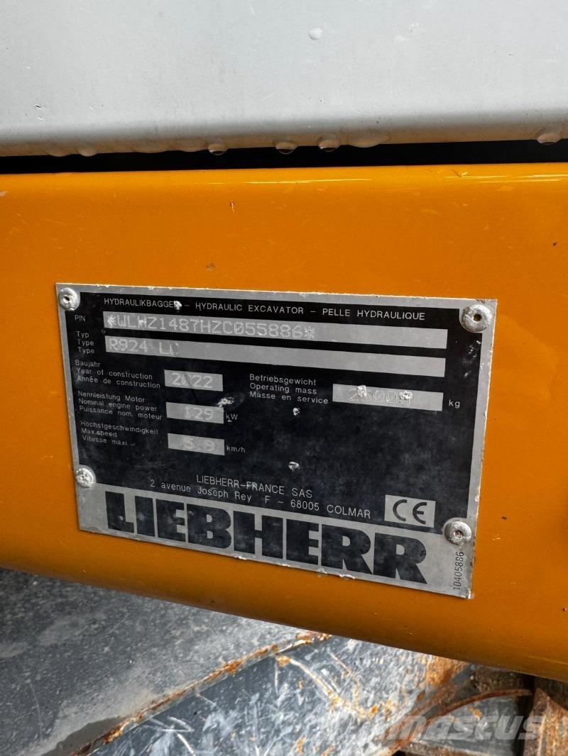 Liebherr R924 大型油圧ショベル12t以上（パワーショベル・ユンボ）