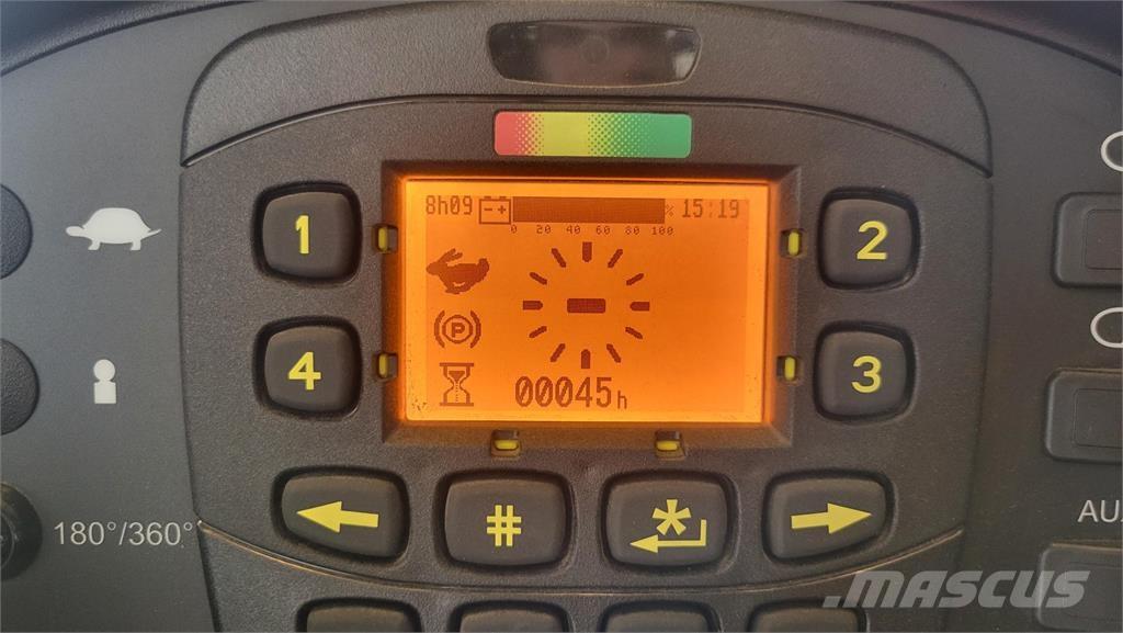 Yale MR14-E 2023 リーチフォークリフト