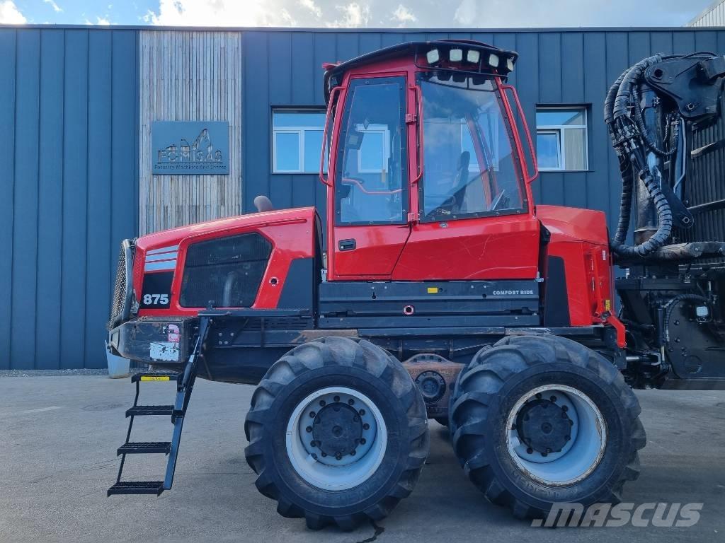 Komatsu 875 フォワーダー