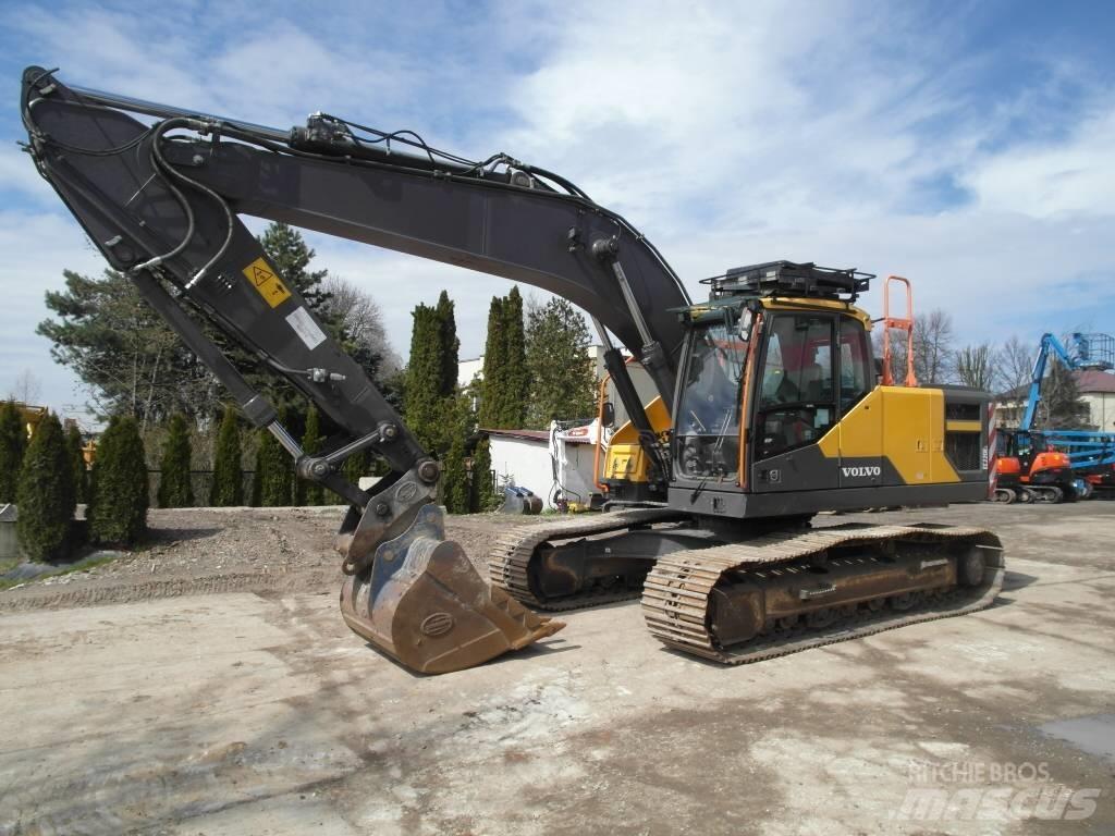 Volvo EC 220 EL 大型油圧ショベル12t以上（パワーショベル・ユンボ）