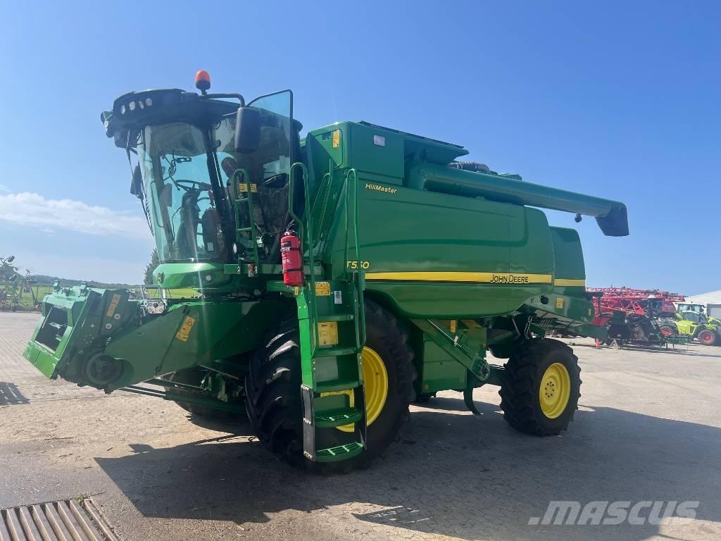 John Deere T 550 コンバイン
