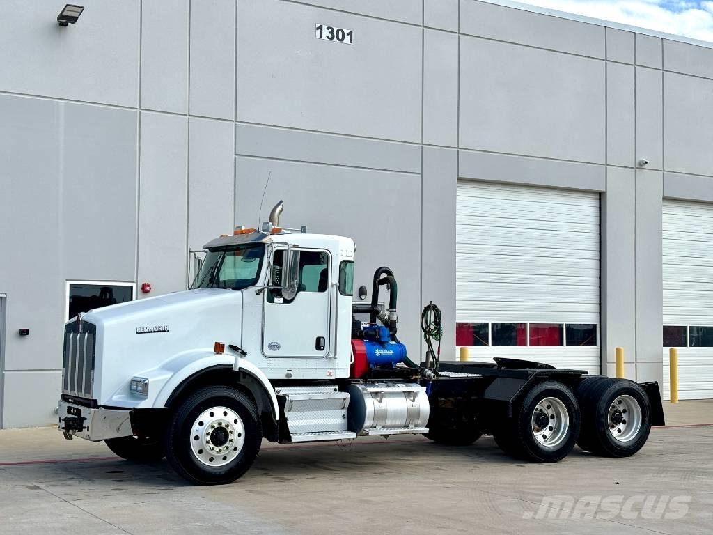 Kenworth T 800 中古トラクターヘッド | トレーラーヘッド