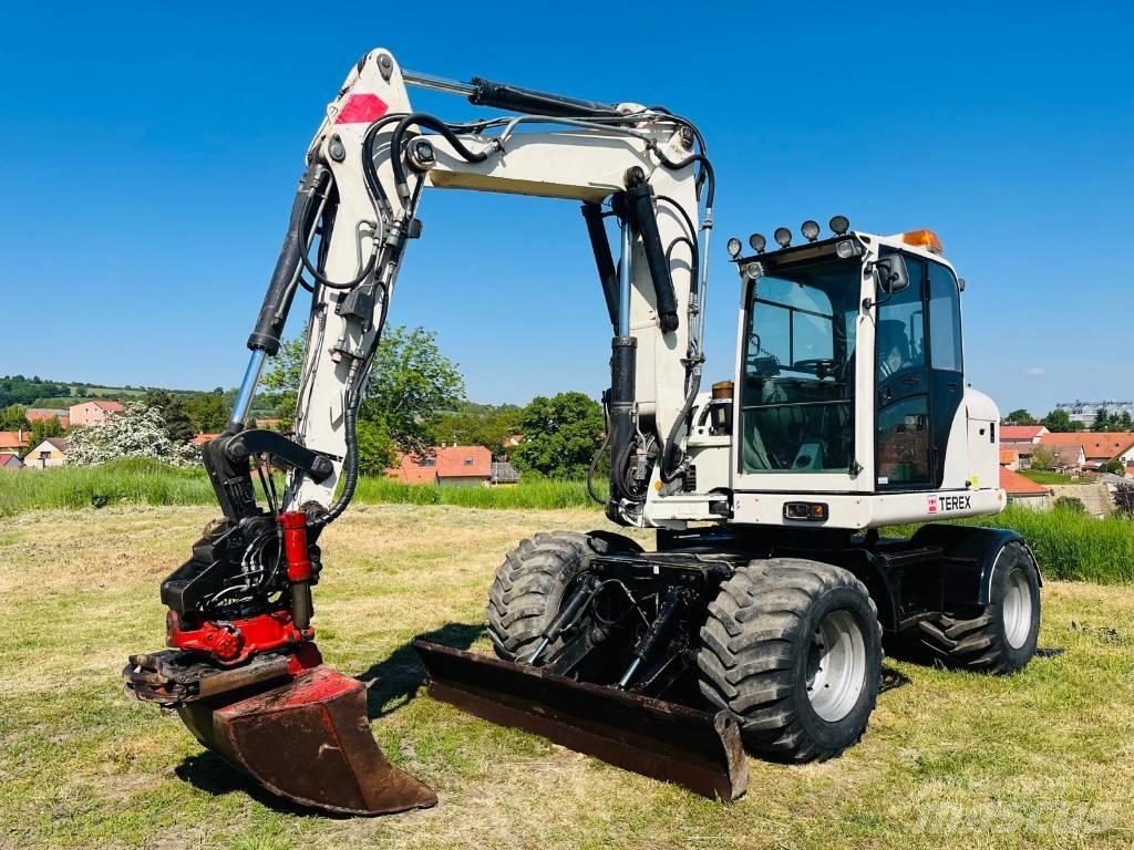 Terex HML 42 S ホイール式油圧ショベル（パワーショベル・ユンボ・バックホー）
