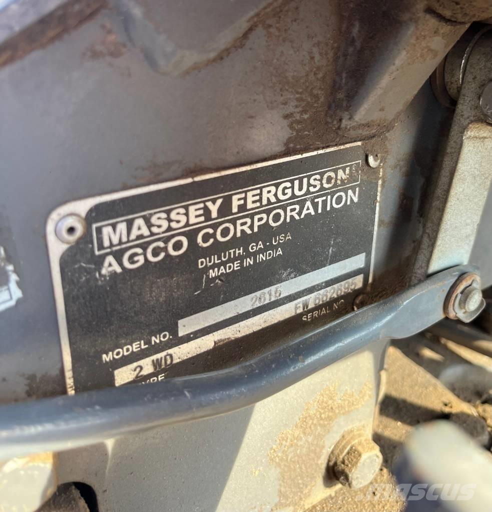Massey Ferguson 2615 トラクター