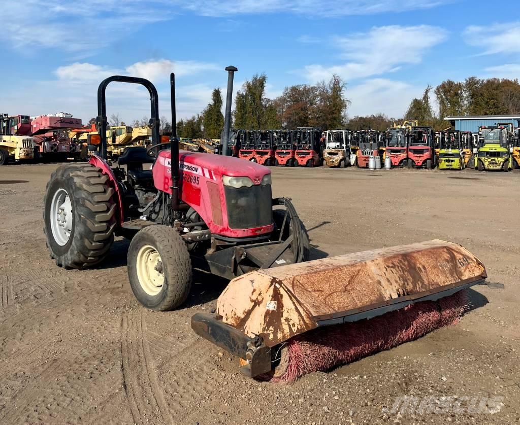 Massey Ferguson 2615 トラクター