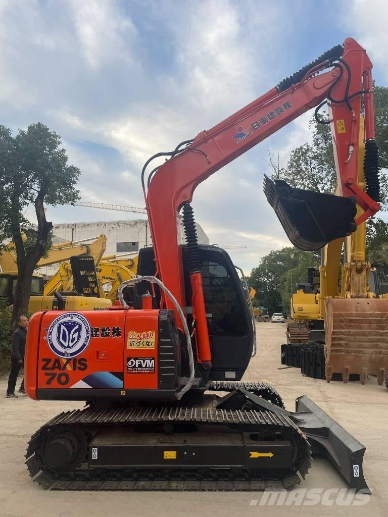 Hitachi ZX 70 ミニ油圧ショベル 7t以下（ミニユンボ・ミニディガー）