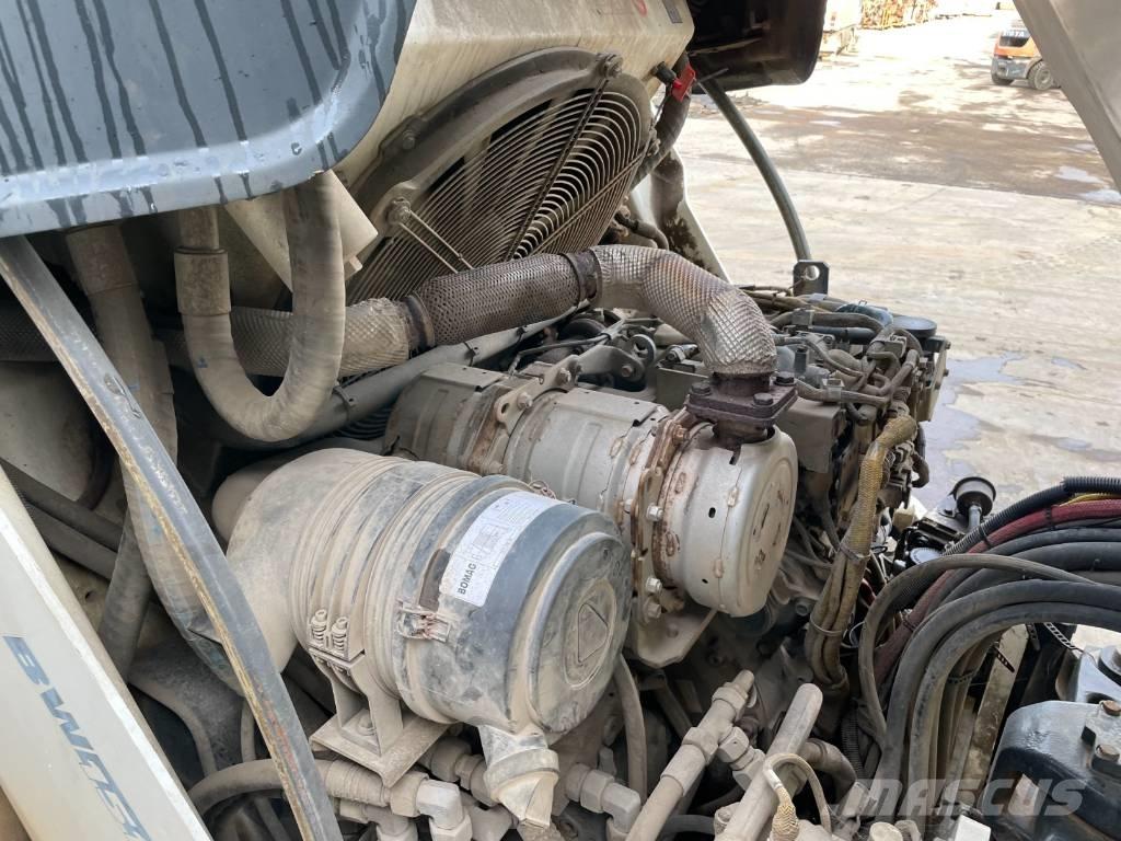 Bomag BW 151 AD-5 タンデムローラ