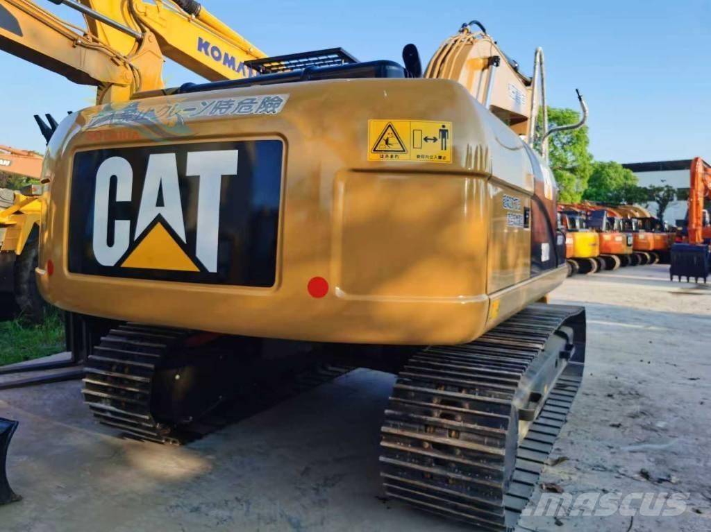 CAT 320d2 大型油圧ショベル12t以上（パワーショベル・ユンボ）