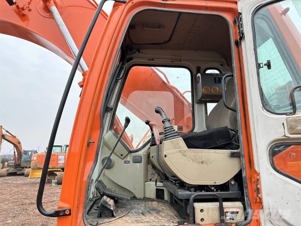Doosan DH220-7 大型油圧ショベル12t以上（パワーショベル・ユンボ）