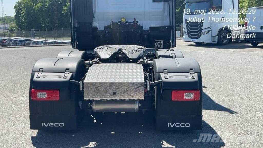 Iveco S-Way 中古トラクターヘッド | トレーラーヘッド