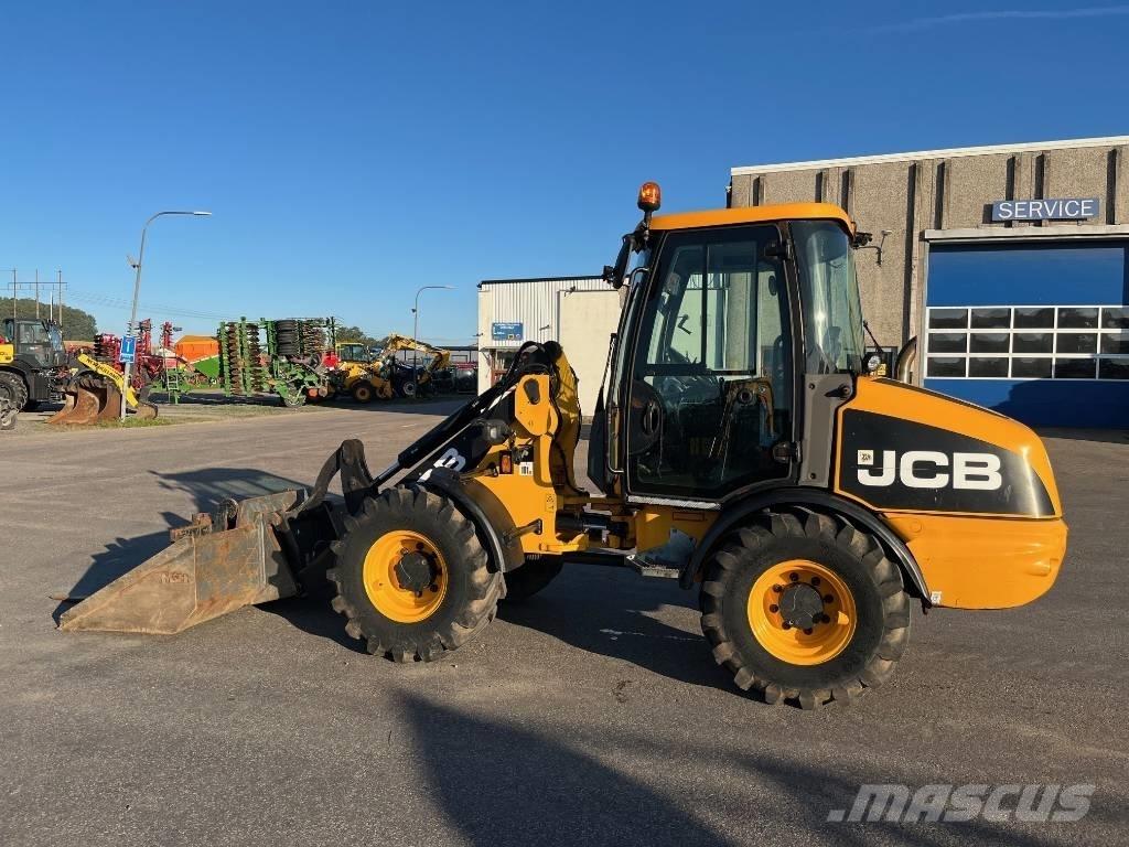 JCB 406 農業用テレハンドラー