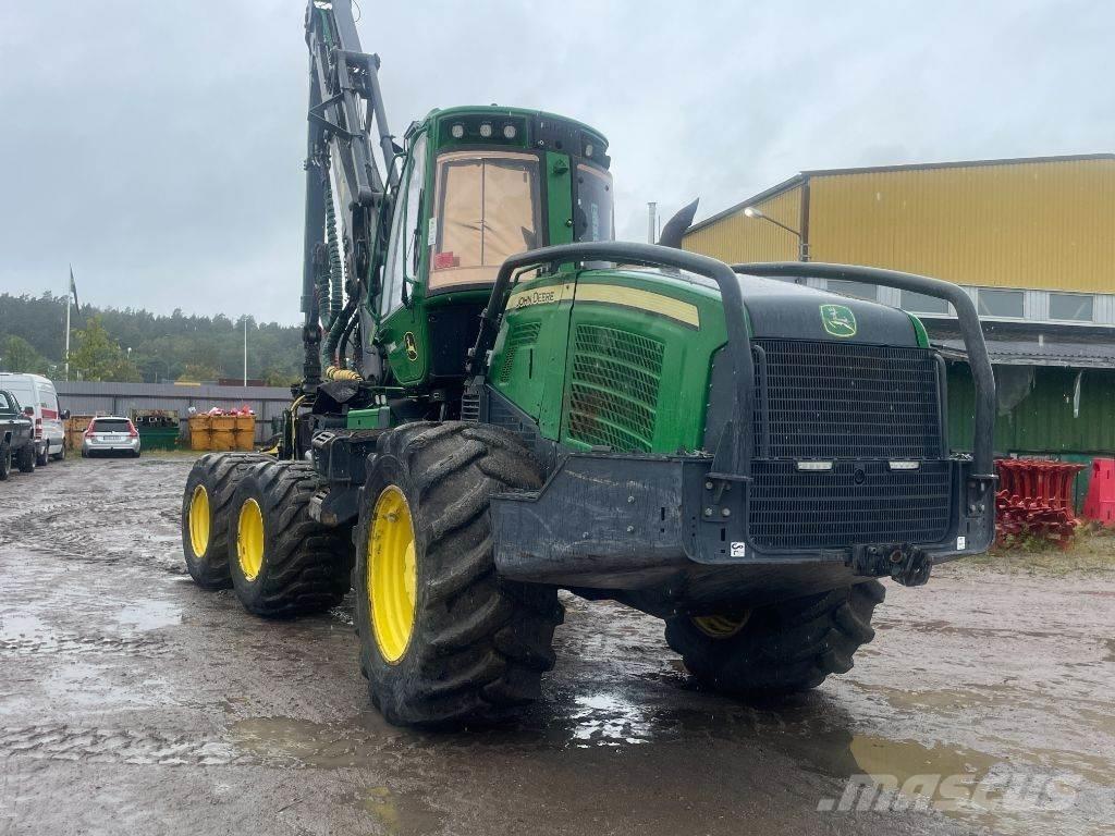 John Deere 1170G ハーベスター