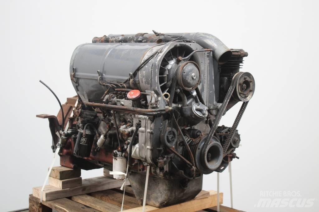 Deutz F4L413FR エンジン