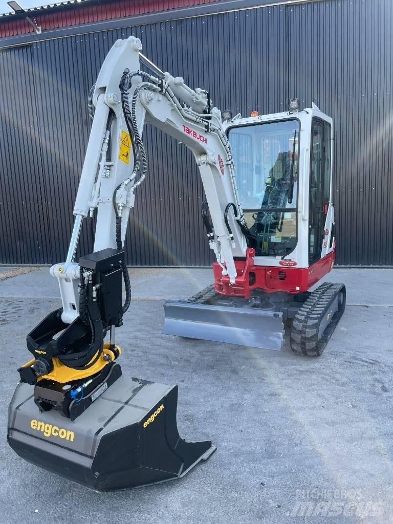 Takeuchi TB 225 ミニ油圧ショベル 7t以下（ミニユンボ・ミニディガー）