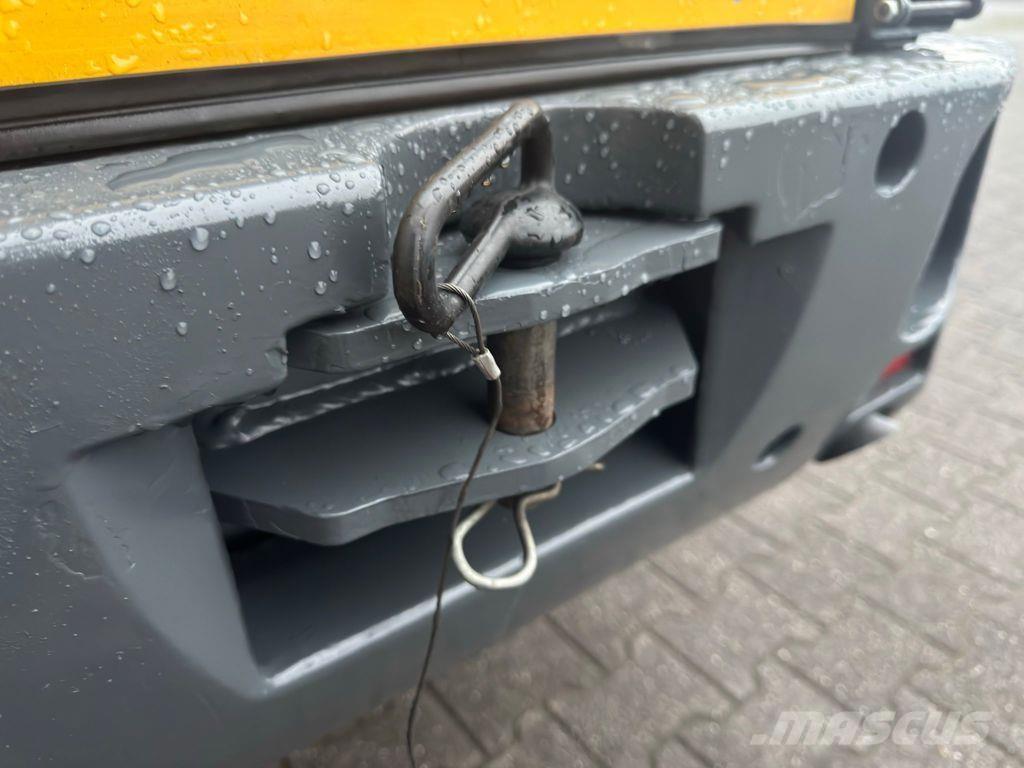 Mustang MUS AL306 ホイールローダー・タイヤショベル