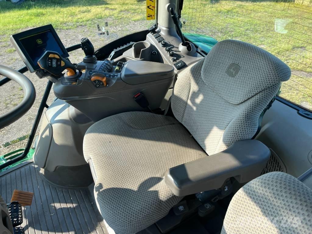 John Deere 6155 R トラクター