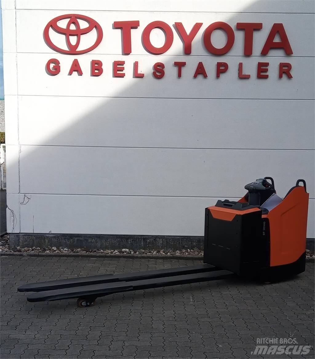 Toyota LPE 250 ローリフト