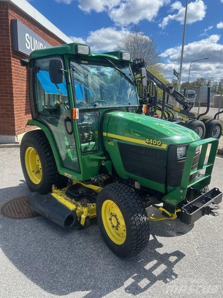 John Deere 4400 コンパクトトラクター