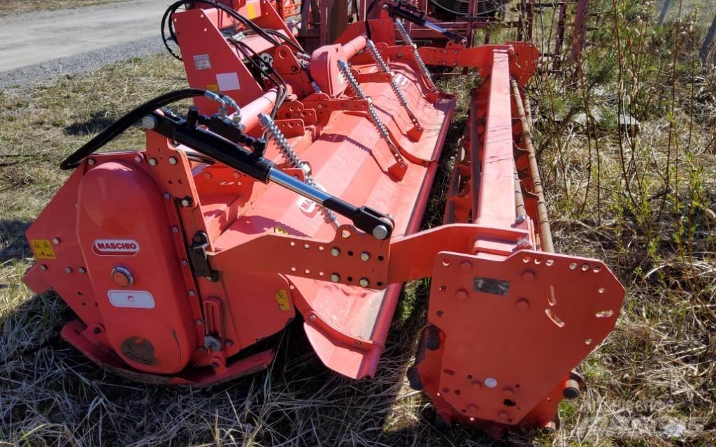 Maschio C 300 パワーハローとロータリーハロー