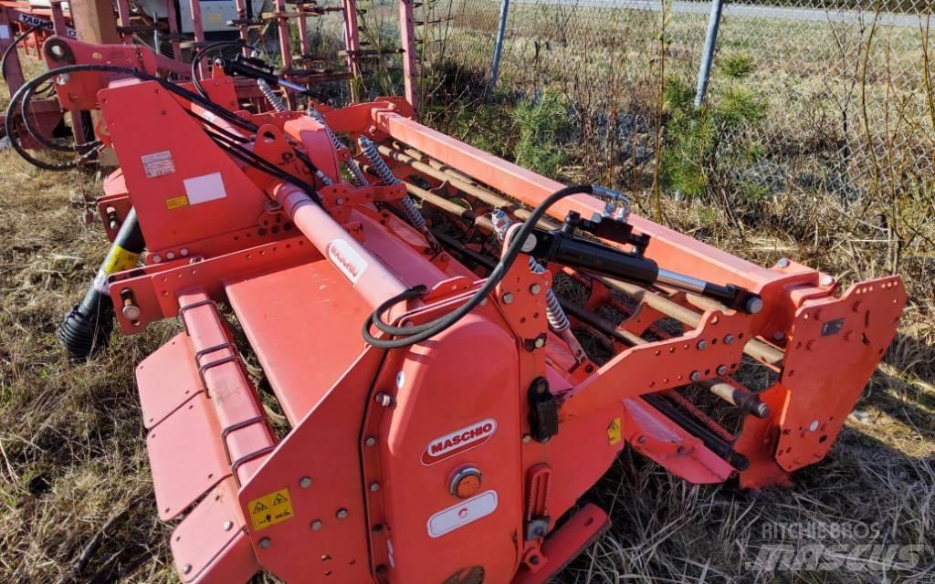 Maschio C 300 パワーハローとロータリーハロー