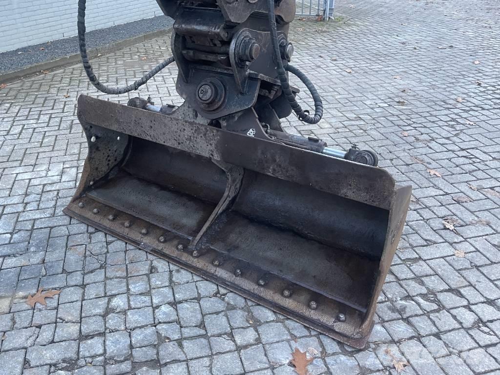 Hitachi ZX 140 W-3 ホイール式油圧ショベル（パワーショベル・ユンボ・バックホー）