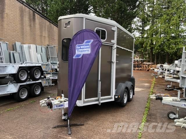 Ifor Williams HB 506 家畜輸送用セミトレーラー
