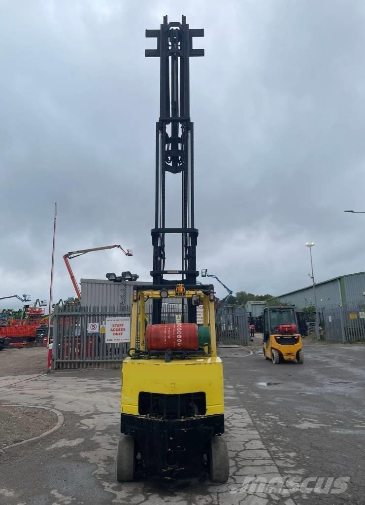 Hyster S 5.5 FT LPGフォークリフト