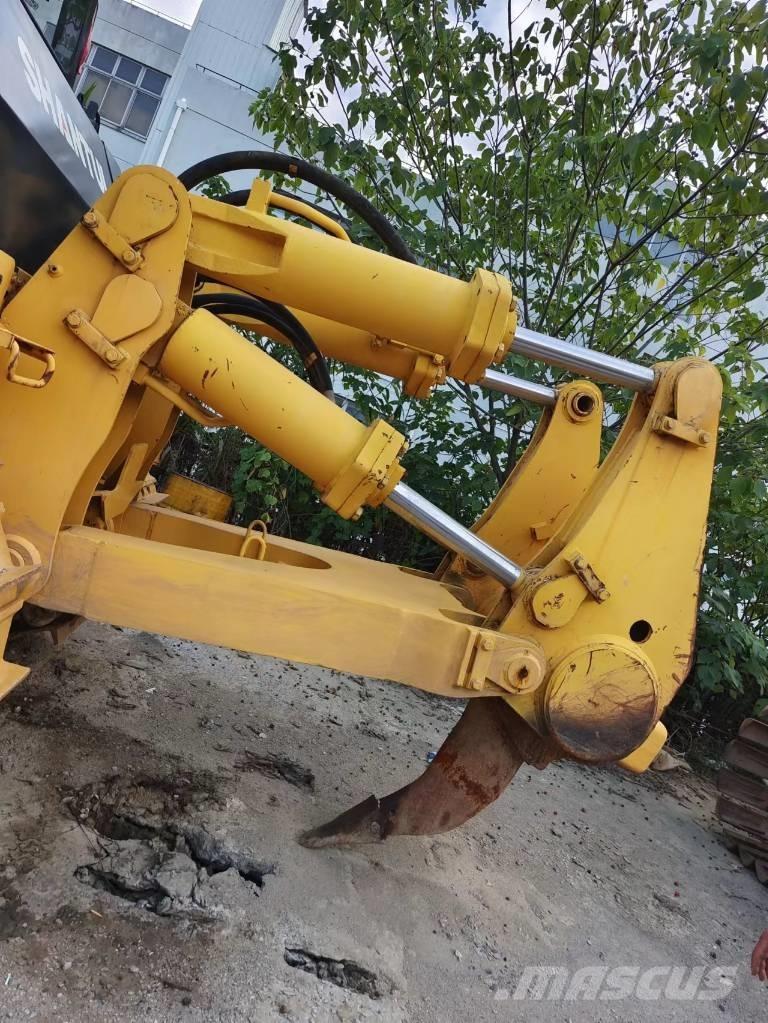 Shantui SD 32 ブルドーザー