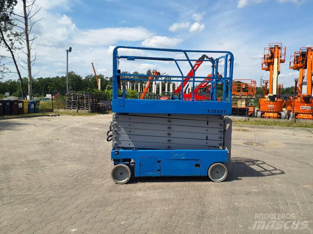 Genie GS4047 シザースリフト