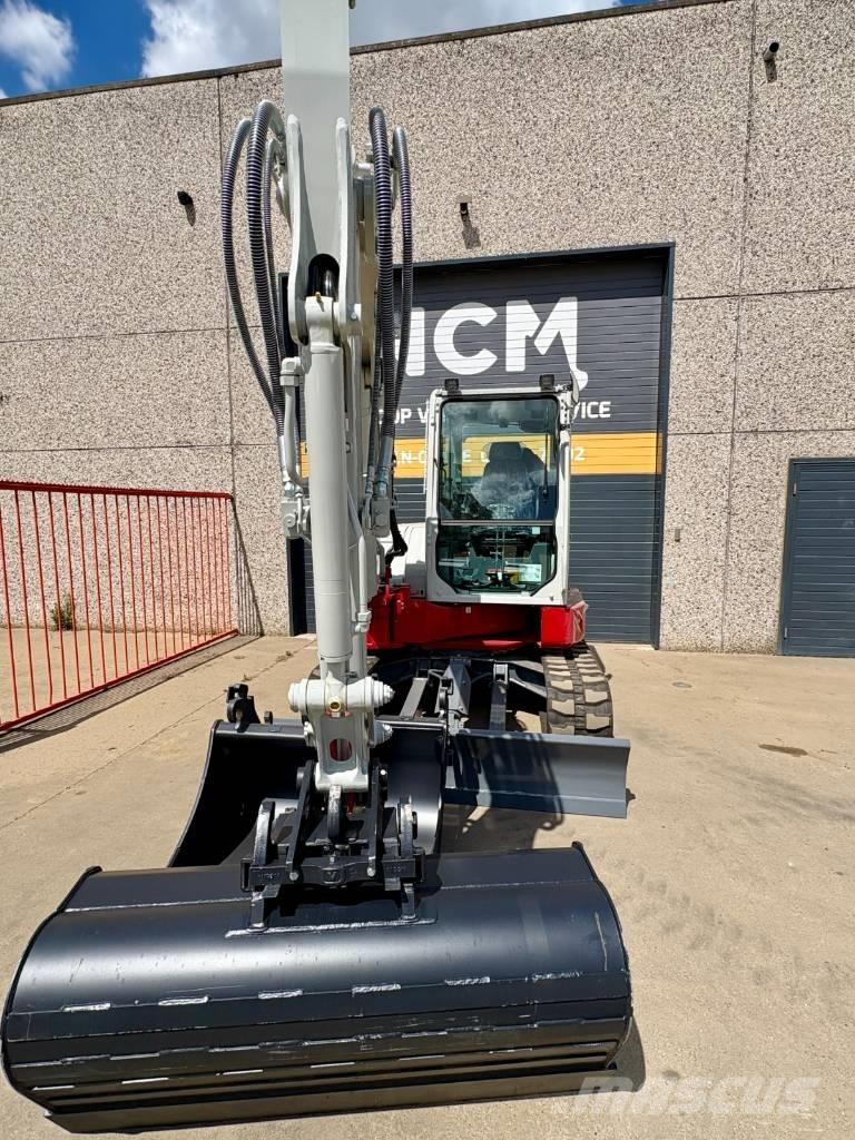 Takeuchi TB 257 FR ミニ油圧ショベル 7t以下（ミニユンボ・ミニディガー）