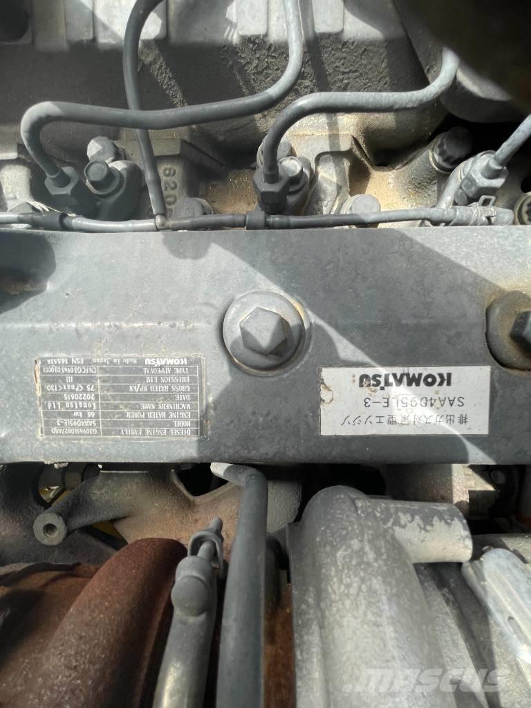 Komatsu PC 130 大型油圧ショベル12t以上（パワーショベル・ユンボ）