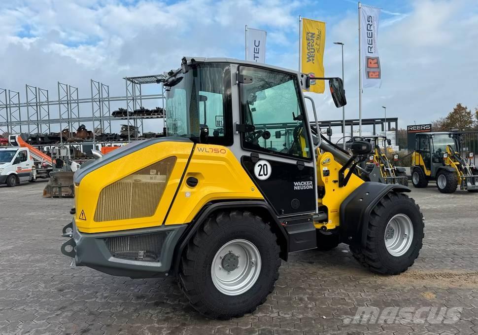 Wacker Neuson WL 750 ホイールローダー・タイヤショベル