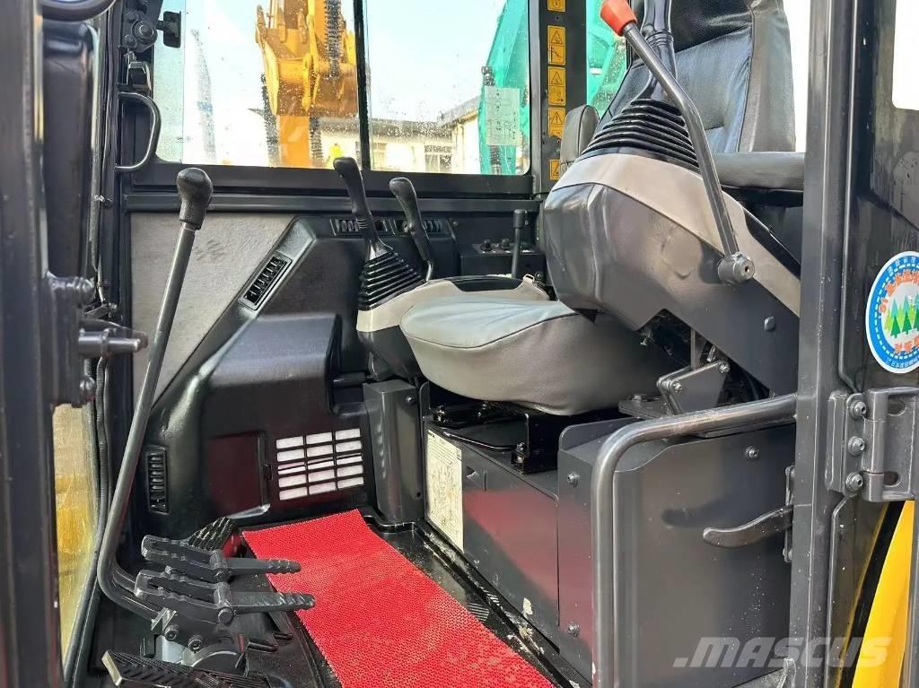 Komatsu PC 56-7 ミニ油圧ショベル 7t以下（ミニユンボ・ミニディガー）