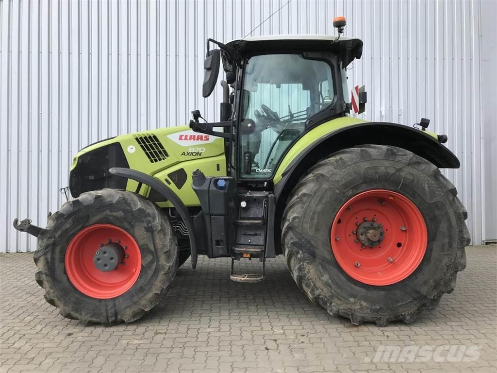 CLAAS Axion 870 トラクター