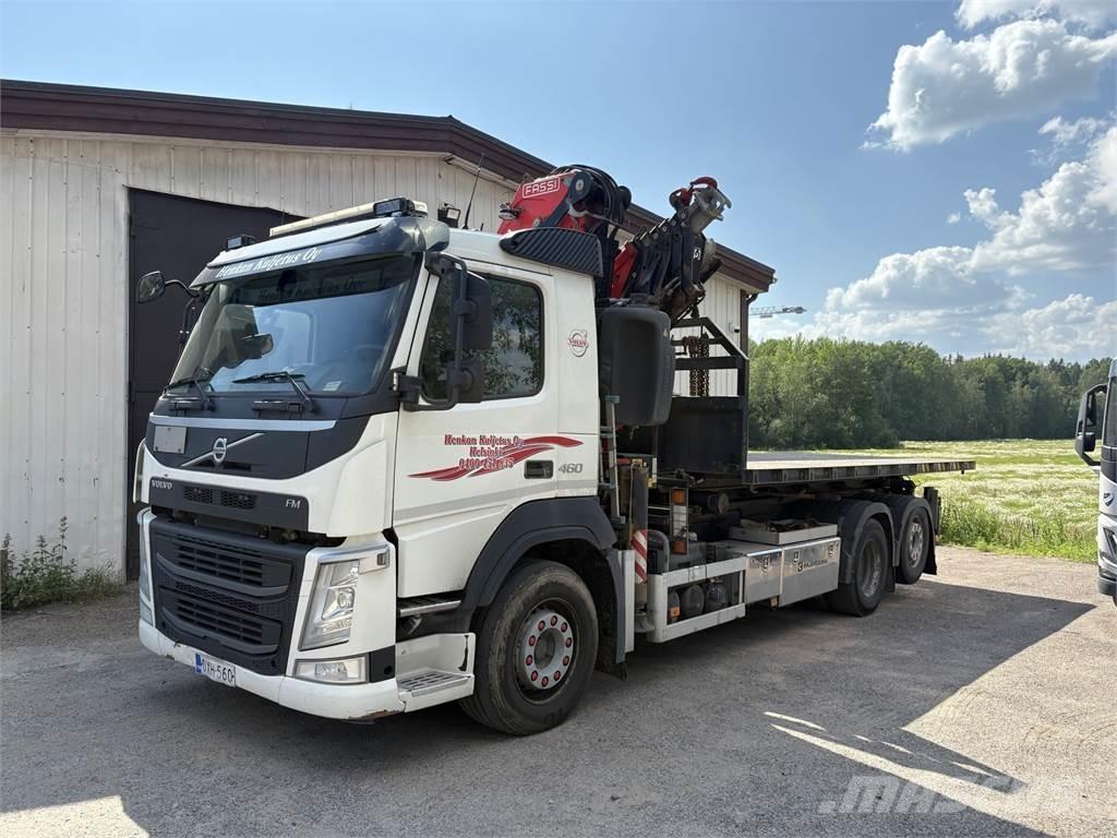 Volvo FM460 6x2*4 クレーントラック、ユニック車