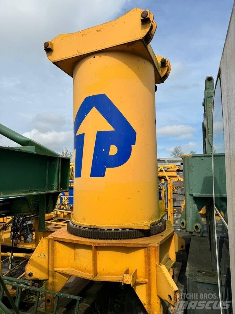 Potain MD 238 A タワークレーン