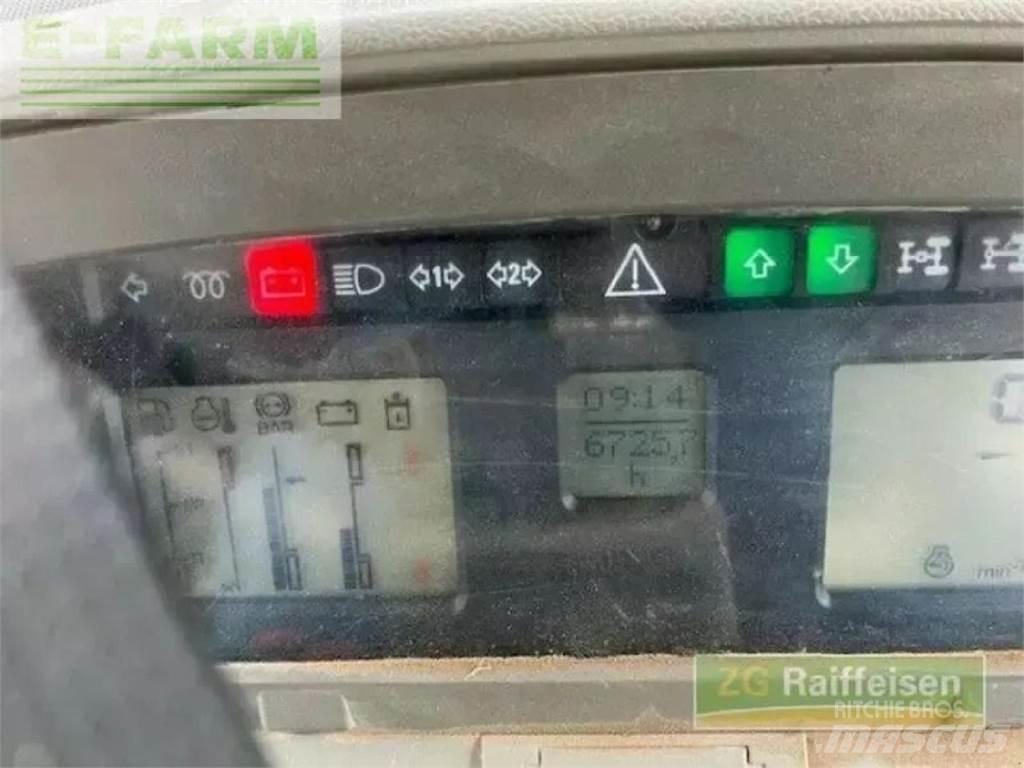 Fendt 820 vario トラクター