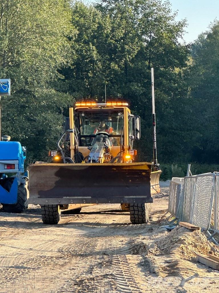 Volvo G 946 モーターグレーダー