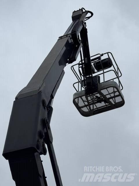 Manitou 120 AETJ 3D ブームリフト　屈伸型